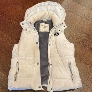 Women’s white vest